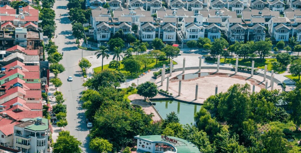 Đường nội khu trong các dự án của Văn Phú được quy hoạch rõ ràng, đồng bộ - Ảnh: Văn Phú